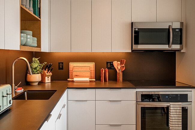 Kitchen - Navy Yard Urby