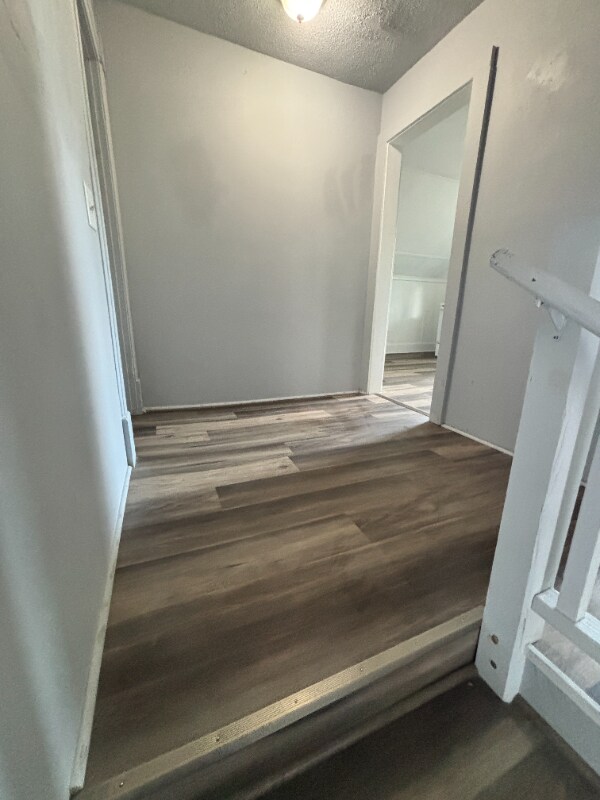 Photo - 633 W North St Unidad 2