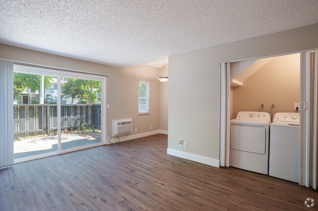 1BR, 1BA - Zephyr Cove - Living Area