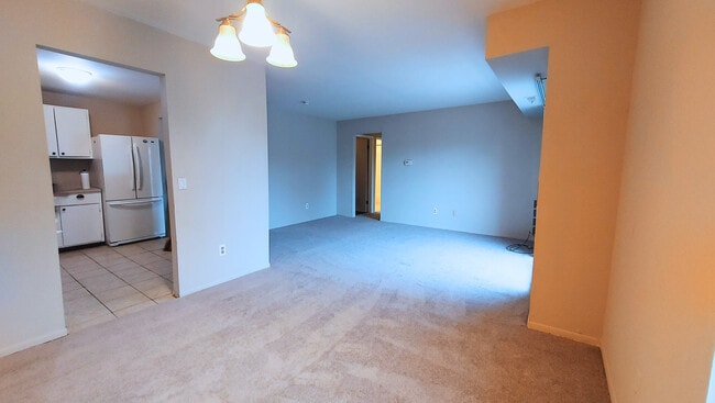 Photo - 31993 W 12 Mile Rd Condo Unit 313