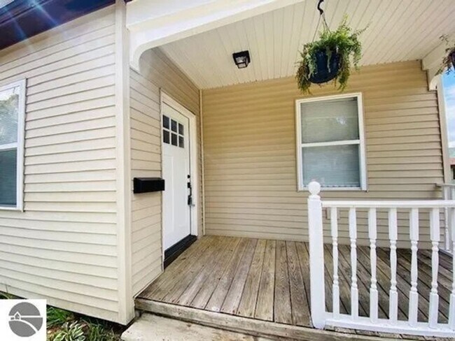 Photo - Charming Home in Cadillac Available May 2024