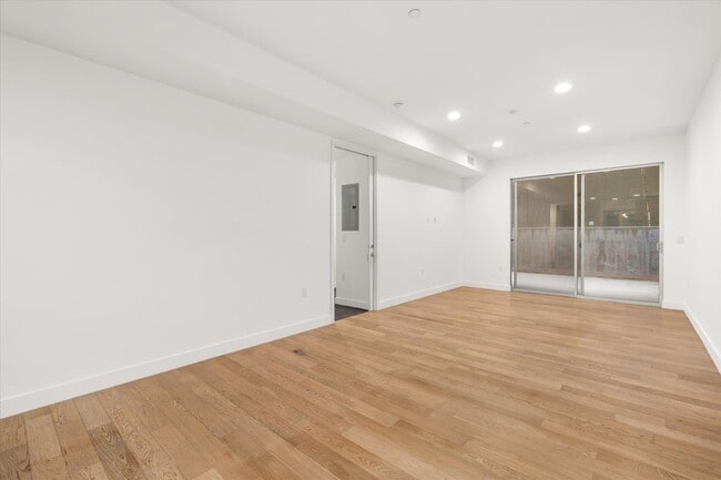 Living room - 6001 Carlton Way Unit 106