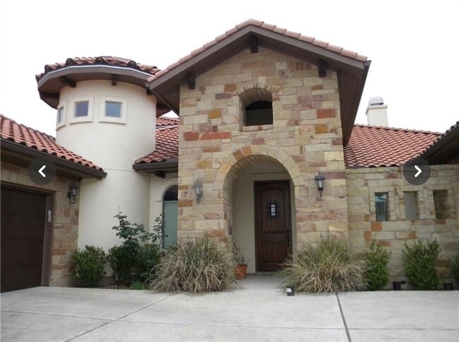 Photo - 906 Madison Fork Dr