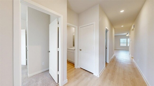 Photo - 4525 Wisenbaker Wy