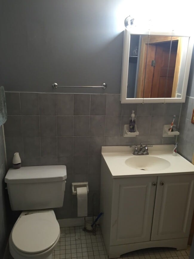 Photo - 739 Parker St Unit 3