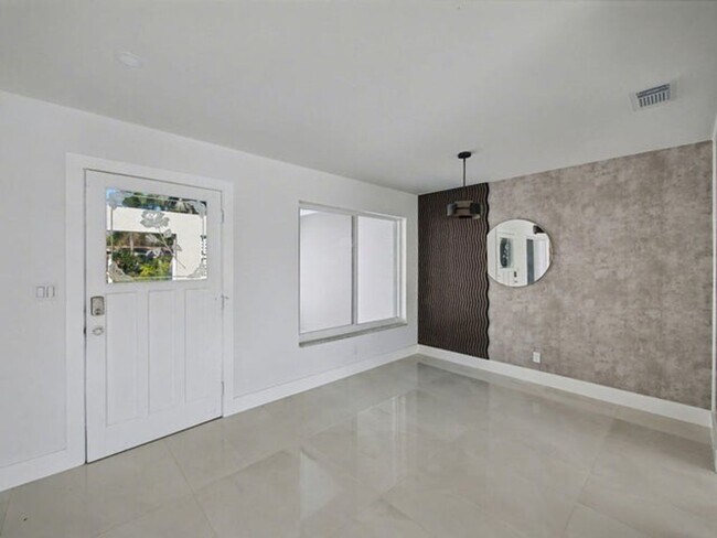 Photo - 1940 NW 32nd St