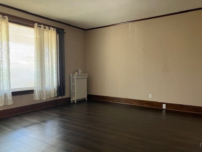 117 E Washington St Unidad 117 E Washington St, Lower