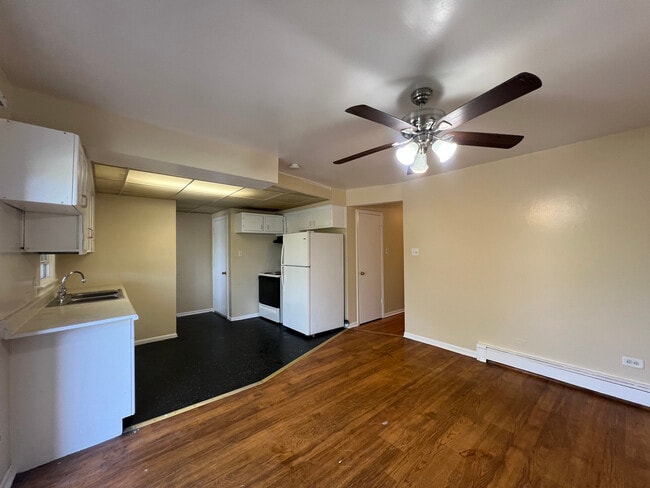 Photo - 14355 Park Ave