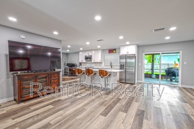 Photo - 3101 Carriage Dr