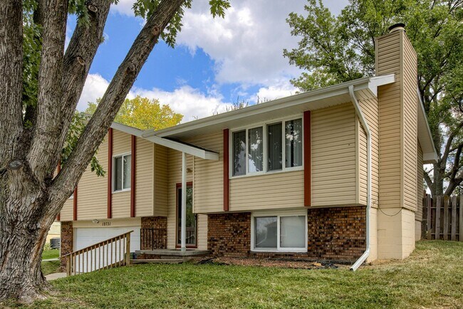 Photo - 3 Bedroom Bellevue Home!!