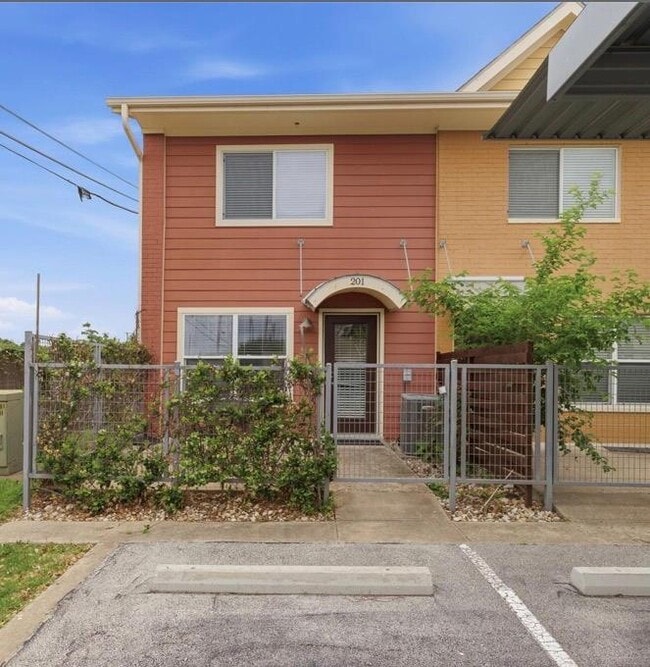 Building Photo - 1101 Grove Blvd Unit 201