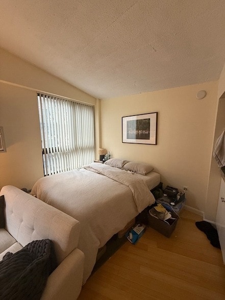 Photo - 12 Stoneholm St Unit 422