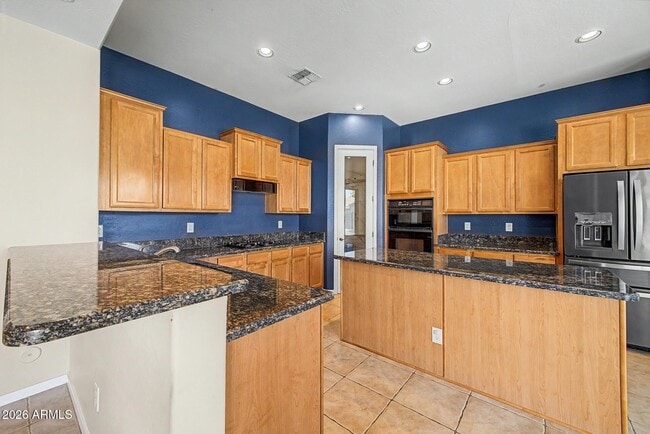 Photo - 1902 E Desert Ln