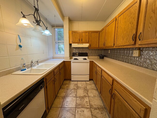 Photo - Brightwood - 900-B4 Unit Brightwood - 900-B4