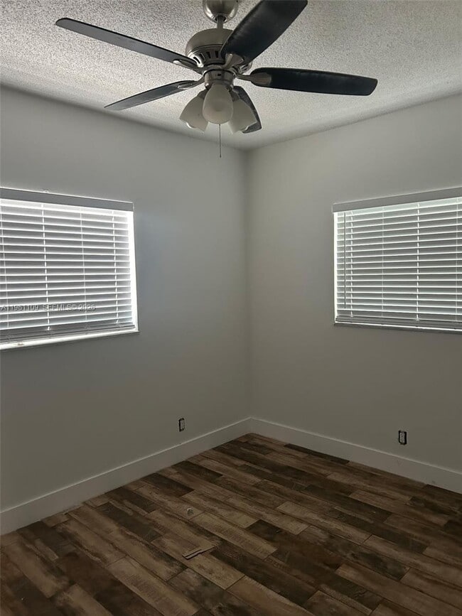 Photo - 730 SW 4th St Unidad A