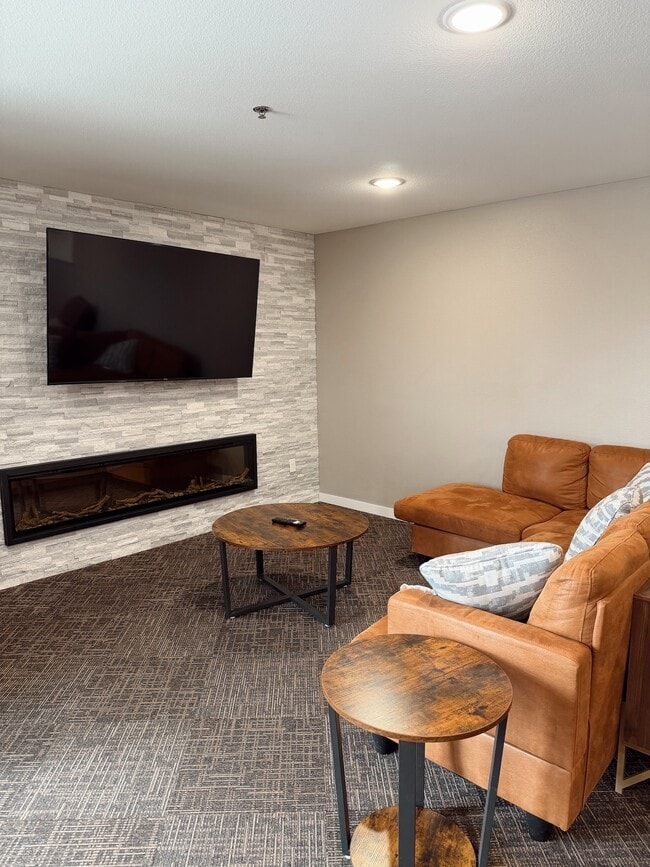 10th Avenue Apartments