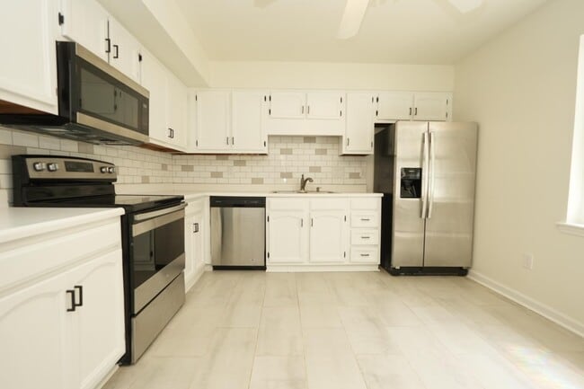 Photo - 8807 Hunter Ridge Dr