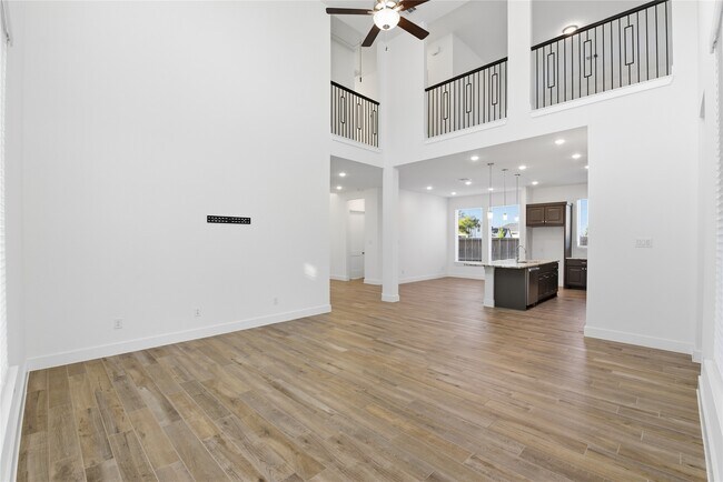 Photo - 7734 Clover Gully Ln