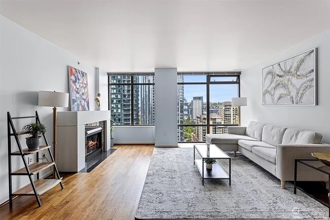 Photo - 819 Virginia St Condo Unit 1911