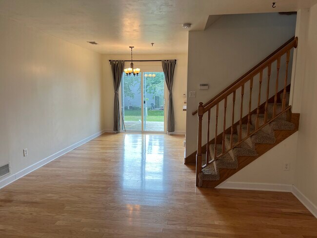 Photo - 17895 Evener Way