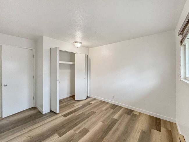 Photo - 2 Bedroom Condo For Rent