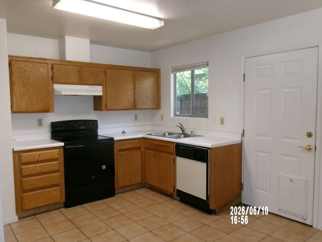 Photo - 2811 Brookside Dr Unit D