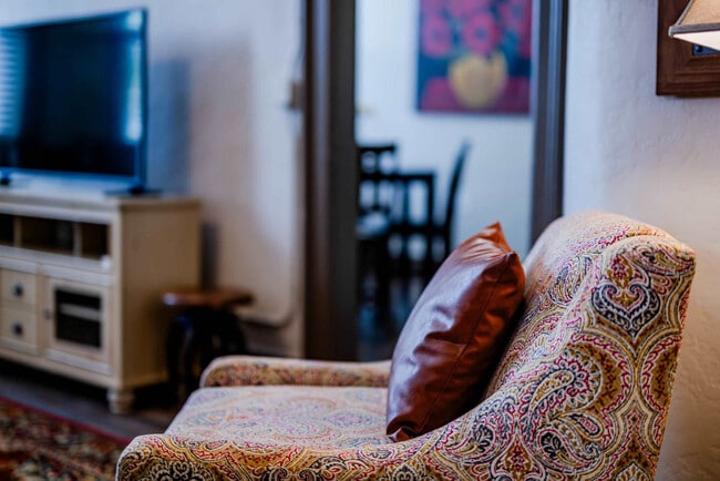 Photo - 101 Algoma Blvd Unit ID1332436P