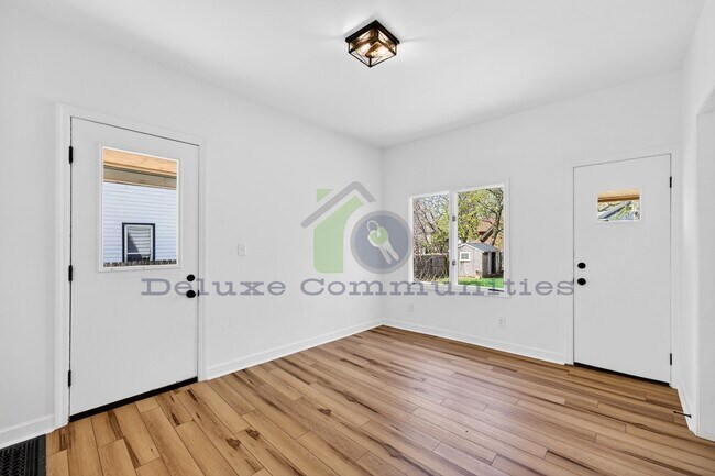 Photo - 851 Worden St SE Unit 2