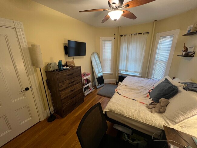 Photo - 42 Gorham St Unit 1