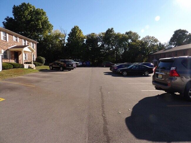 Photo - 434 Harrodswood Rd Unidad 6