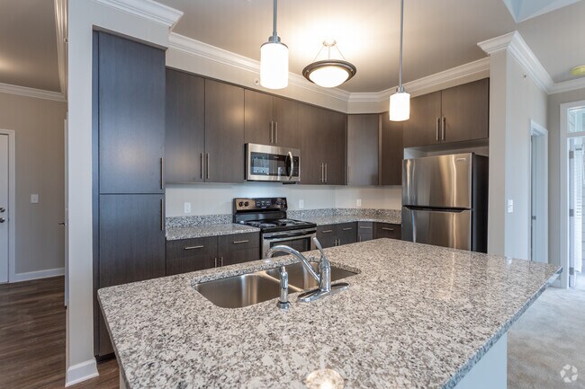Clairmont at Trinity - Clairmont at Trinity Apartamentos