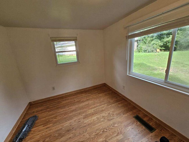 Photo - 2354 Refuge Rd