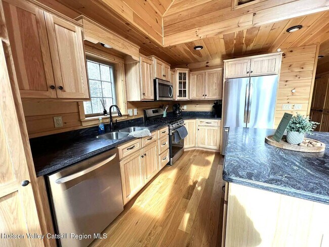 Photo - 32 Twin Pond Rd