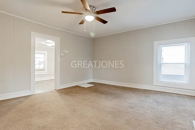 Photo - 204 Woodside Ave