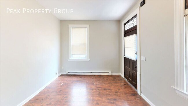 Photo - 426 Ada St