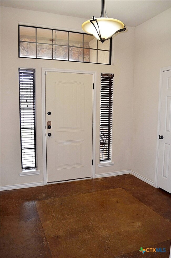 Photo - 5900 Boxelder Trail