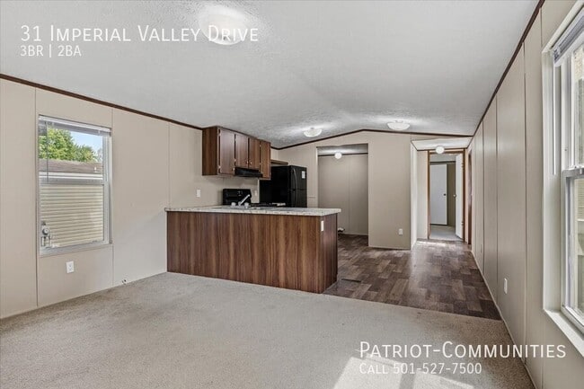 31 Imperial Valley Dr
