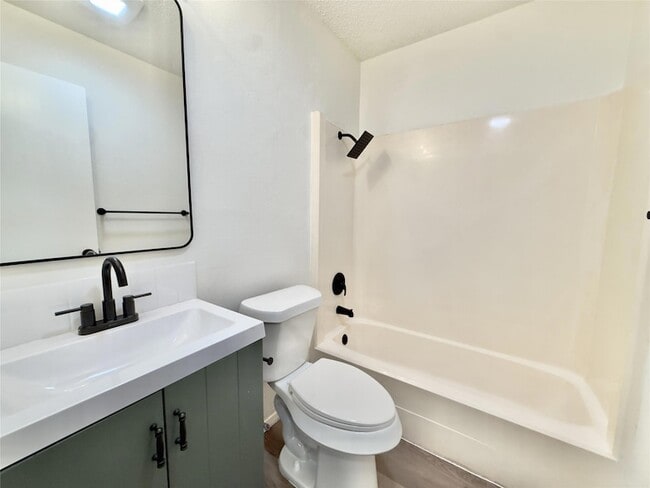 Photo - 2305 Whitlow Cove Unit 2307