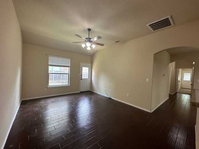 Photo - 304 Rosalie Dr