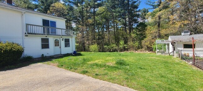 Photo - 10 Mellen St