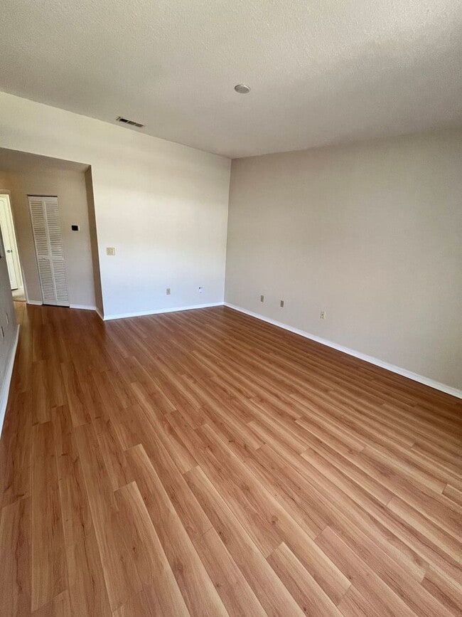 Photo - Exceptional Home Clean Unit 21207