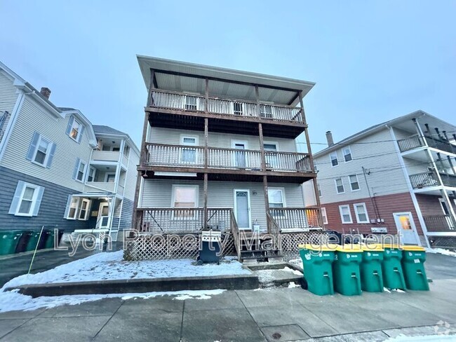 Building Photo - 103 Cote Ave Unit 3F Rental