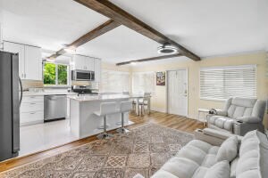 Photo - 2020 Lake Osborne Dr Unidad 10