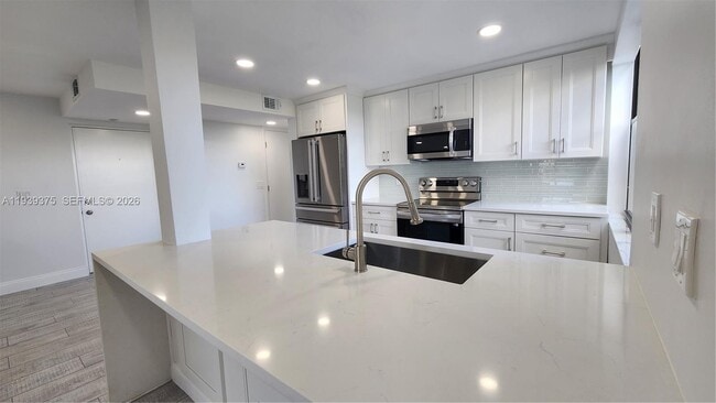 Photo - 750 Egret Cir Unit 6401