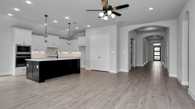 Photo - 5026 Albany Shores Ln