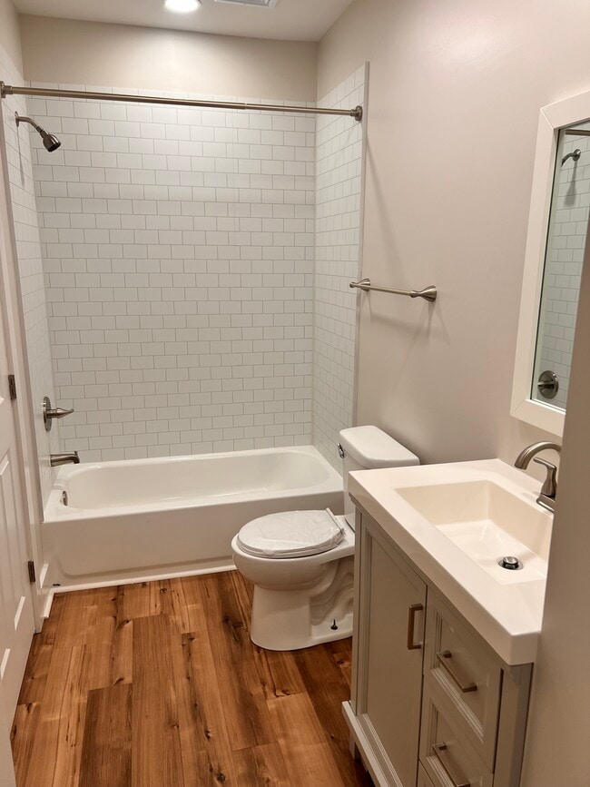 Photo - 8 Philadelphia Ave