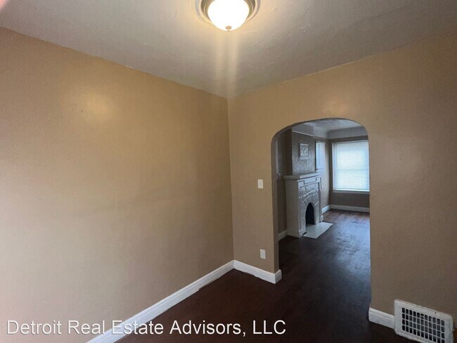 Photo - 3 br, 1 bath House - 16215 Hartwell