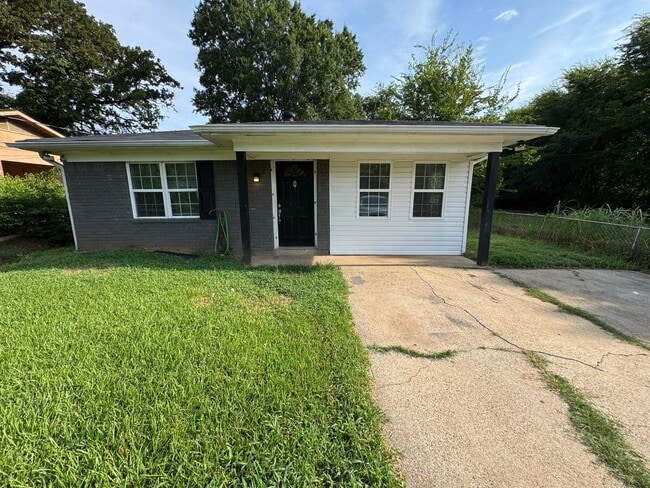 Building Photo - Beautiful 4 Bedroom Home in North Shreveport