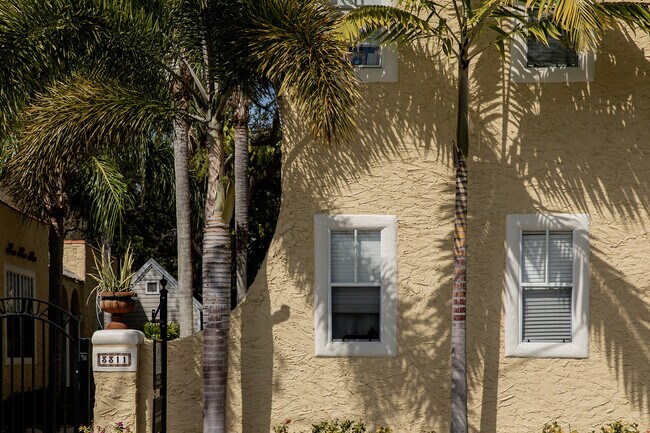 3311-13 W. San Juan