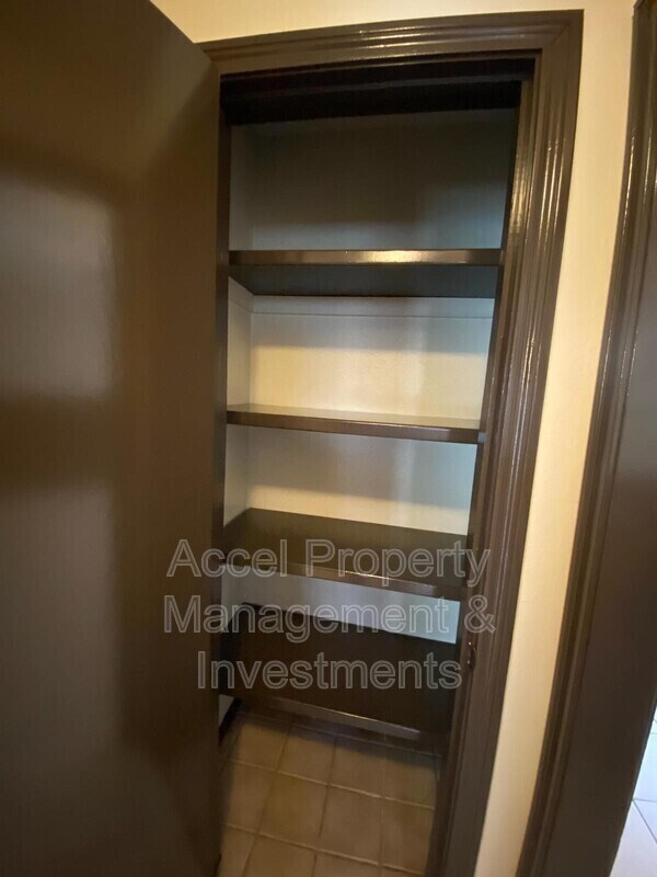 Photo - 601 Gastel Cir Unidad Apt 4